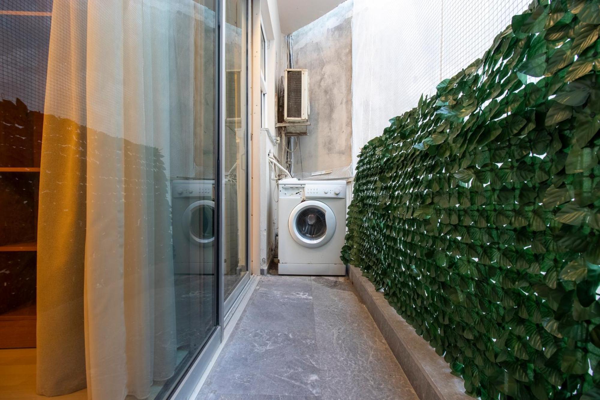 Modern City Apt In The Heart Of Heraklion Экстерьер фото